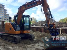 Case CX75C